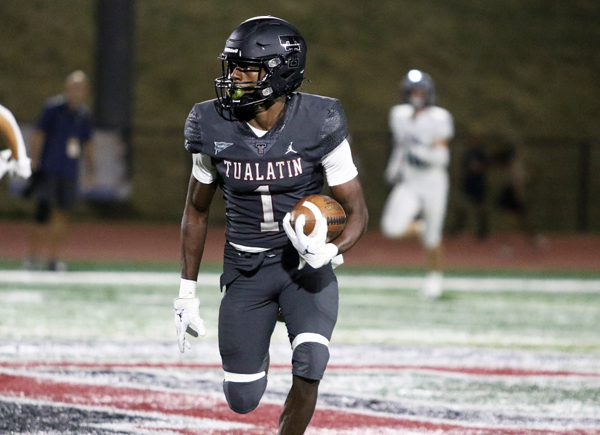 a Tualatin Wilsonville football Oregon September 15 2023 Dan Brood 53